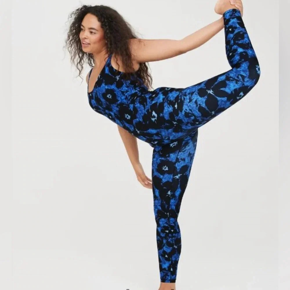 OFFLINE by Aerie Blue/ Black Floral Active Jumpsuit Size Large
